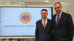 Tumori cerebrali, a Salerno neurochirurgia d’avanguardia: si opera dalla palpebra