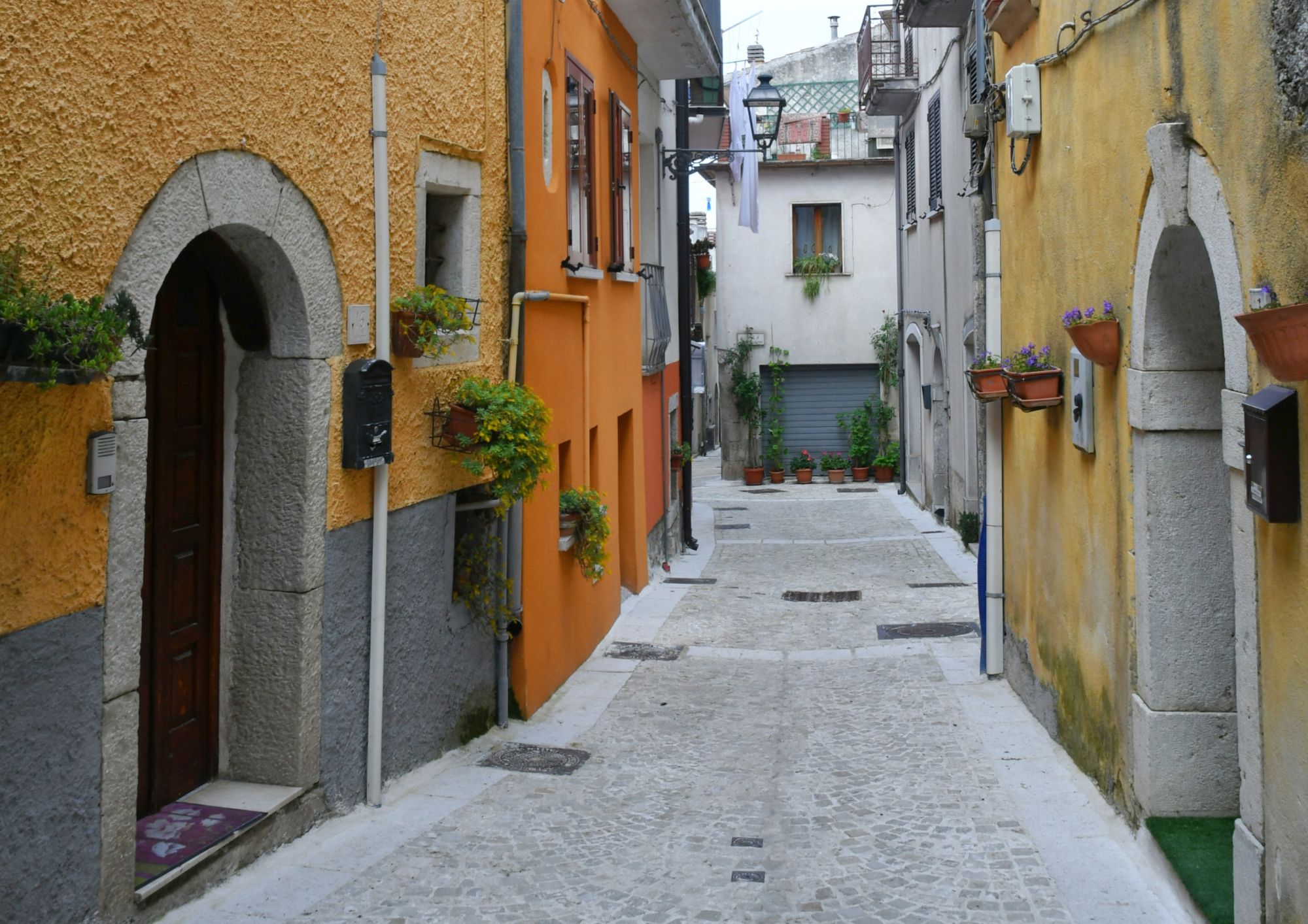 Irpinia: cinque borghi spettacolari tra castelli, natura e storia millenaria
