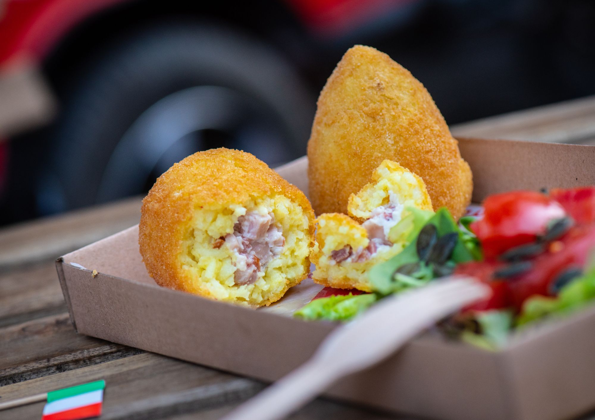 Street food del Sud Italia, dal cuoppo napoletano all’arancina siciliana