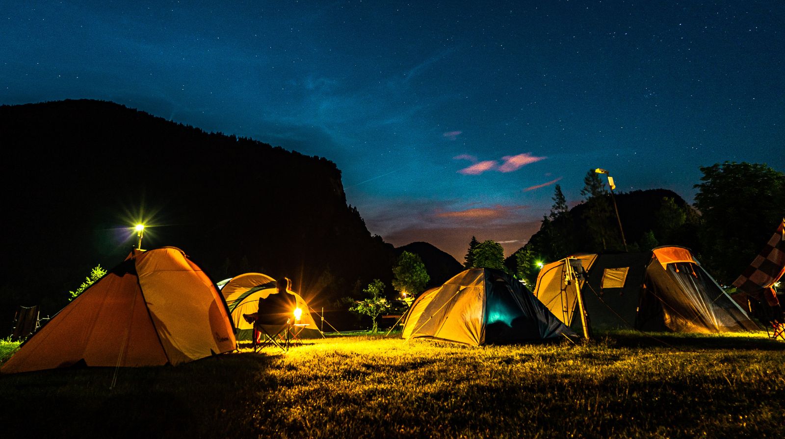 Sotto le stelle senza stress: guida alla prima vacanza in tenda