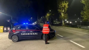 Rapina uno prostituta lungo la litoranea: fermato e arrestato