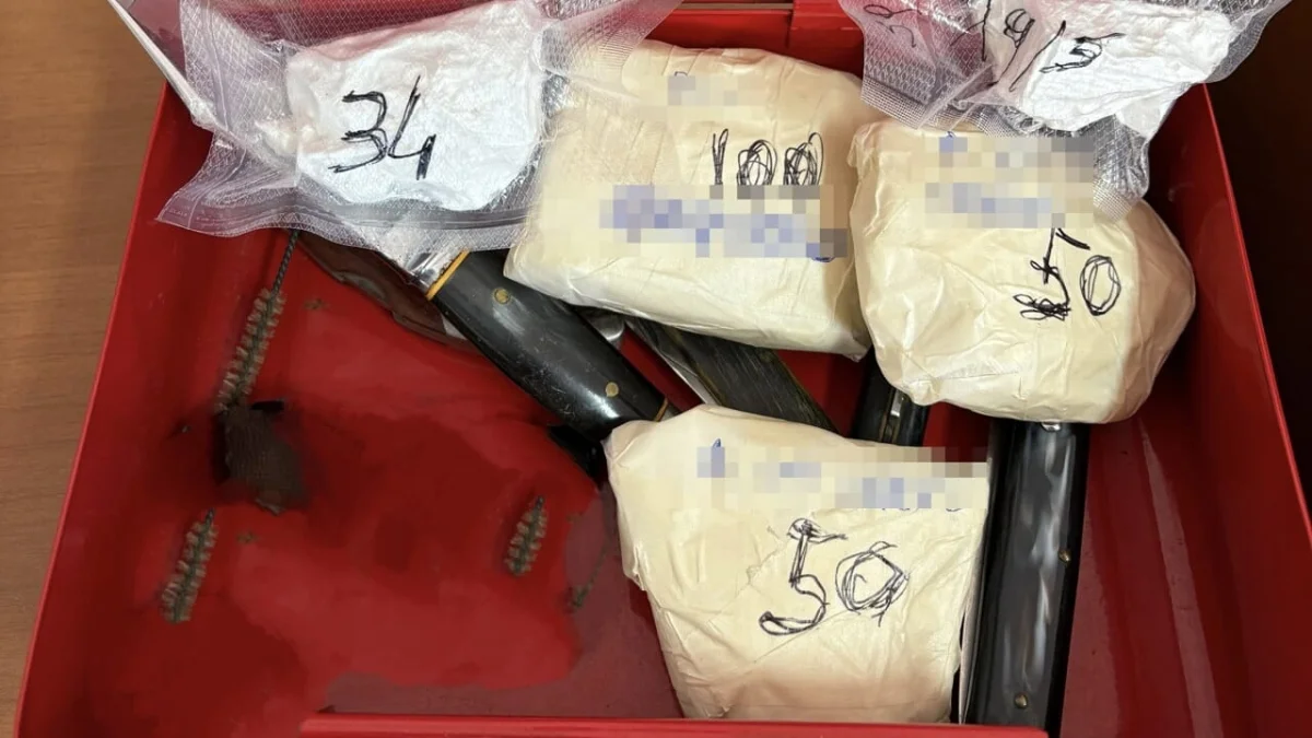 Eboli, incensurato arrestato con un chilo e mezzo di cocaina dopo un inseguimento