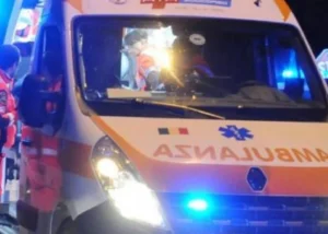 Padula Scalo: scontro auto-moto sulla statale 19, giovane in ospedale