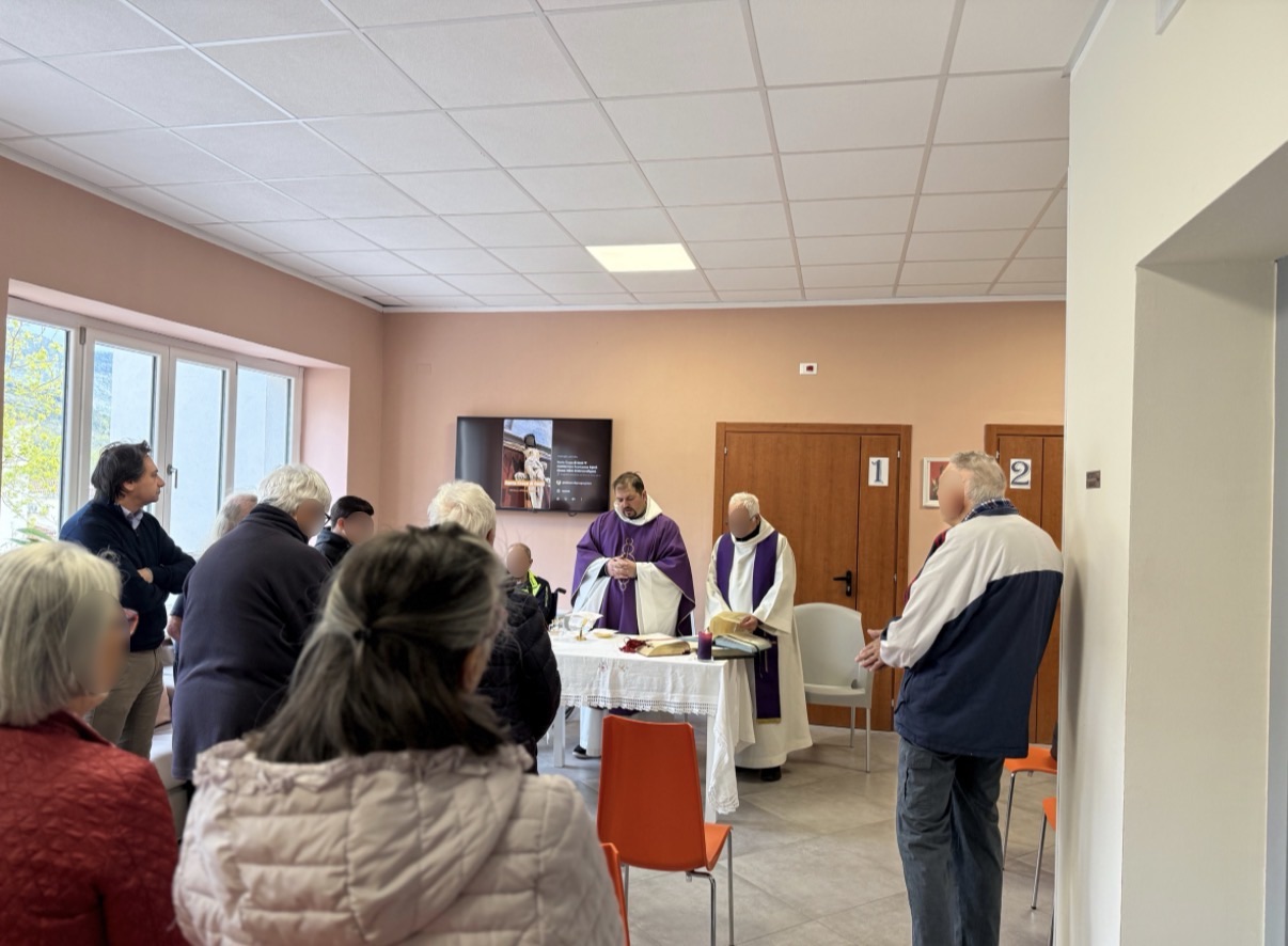 Pasqua: messa per gli anziani al gruppo appartamento “La Nuova Primavera” di Sicilì