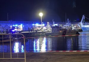 Paura in mare a Capaccio Paestum: due paracadutisti dispersi e salvati dopo un’ora