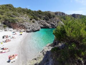 Mare balneabile in provincia di Salerno: dati Arpac promuovono la costa, Cilento eccellenza assoluta