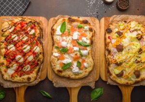 Pinsa romana, tra tradizione e creatività: tre ricette da provare a casa