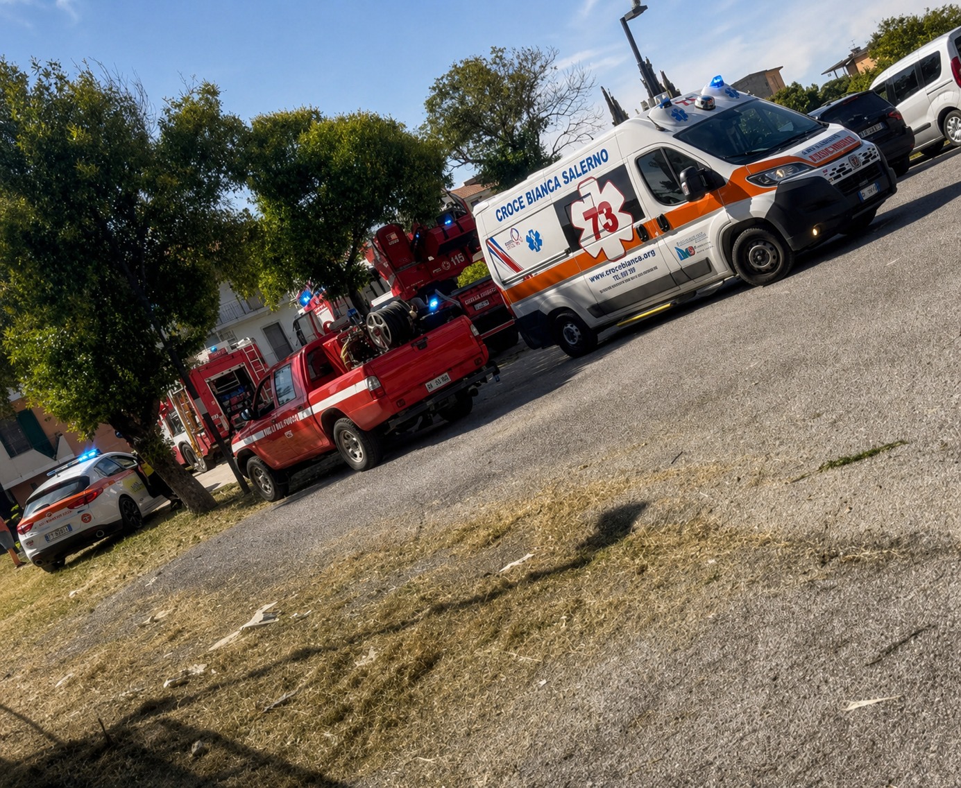 Pontecagnano Faiano, precipita in un pozzo durante i lavori: operaio salvato dai vigili del fuoco