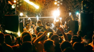 Dj internazionali e talenti locali: Auletta ospita “Sit Park”