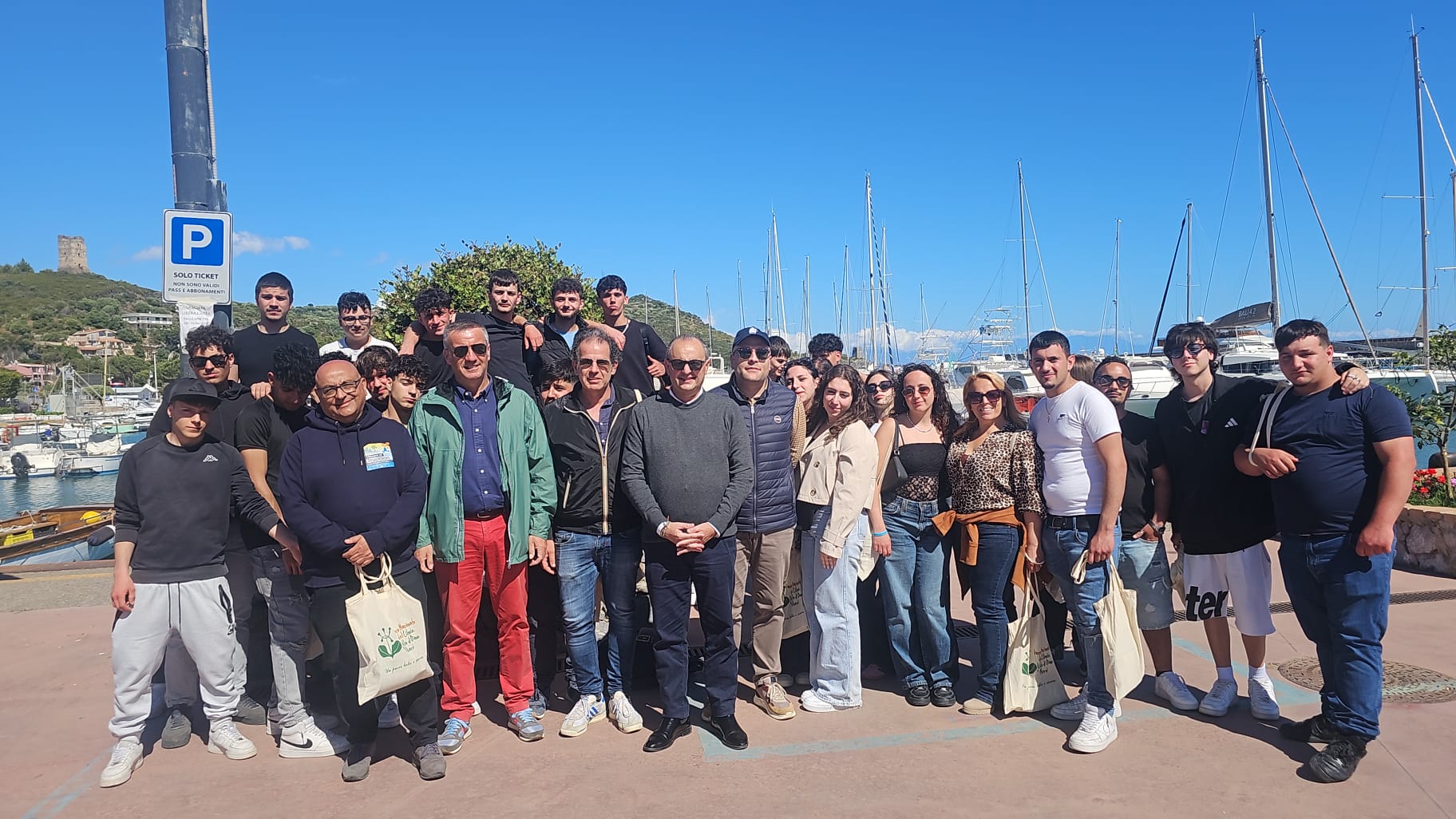 Lezione al faro di Palinuro: gli studenti del “Leonardo da Vinci” alla scoperta del mare