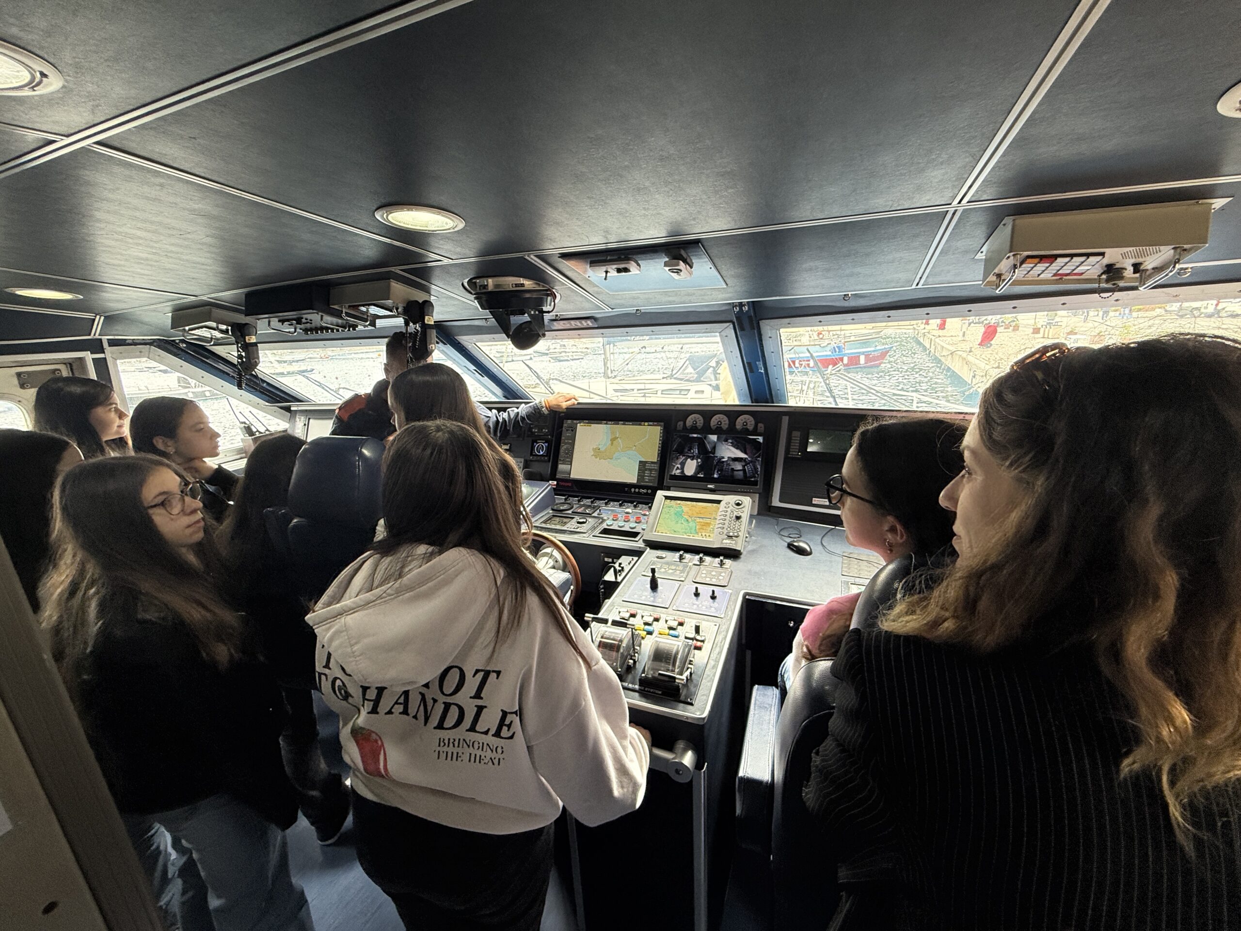 Palinuro, 300 studenti a lezione di mare: successo per “Amore per il Mare 2” al porto