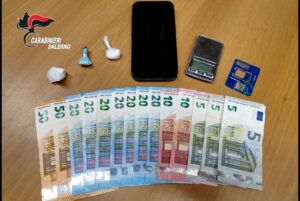 Tramonti, sorpreso mentre cede cocaina: arrestato dai carabinieri