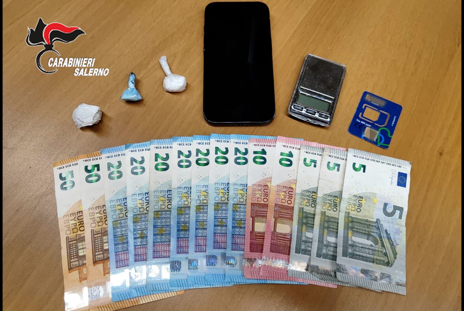 Tramonti, sorpreso mentre cede cocaina: arrestato dai carabinieri
