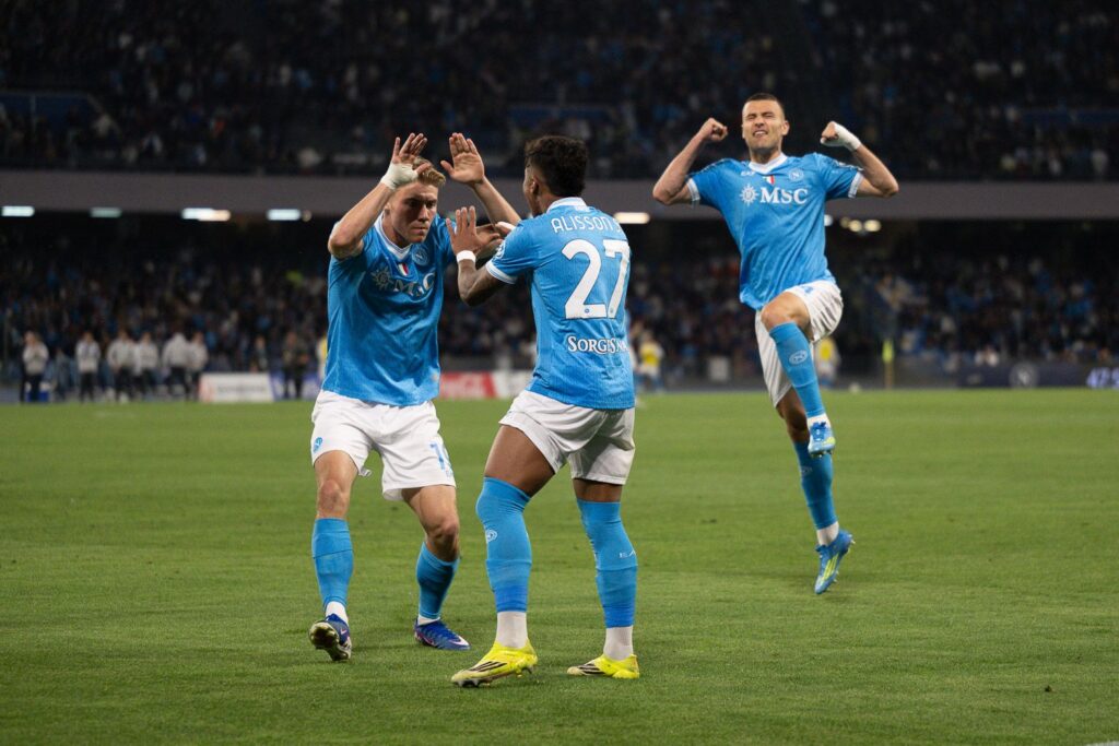 Napoli show a Pisa: tris degli azzurri e Champions conquistata con un turno d’anticipo