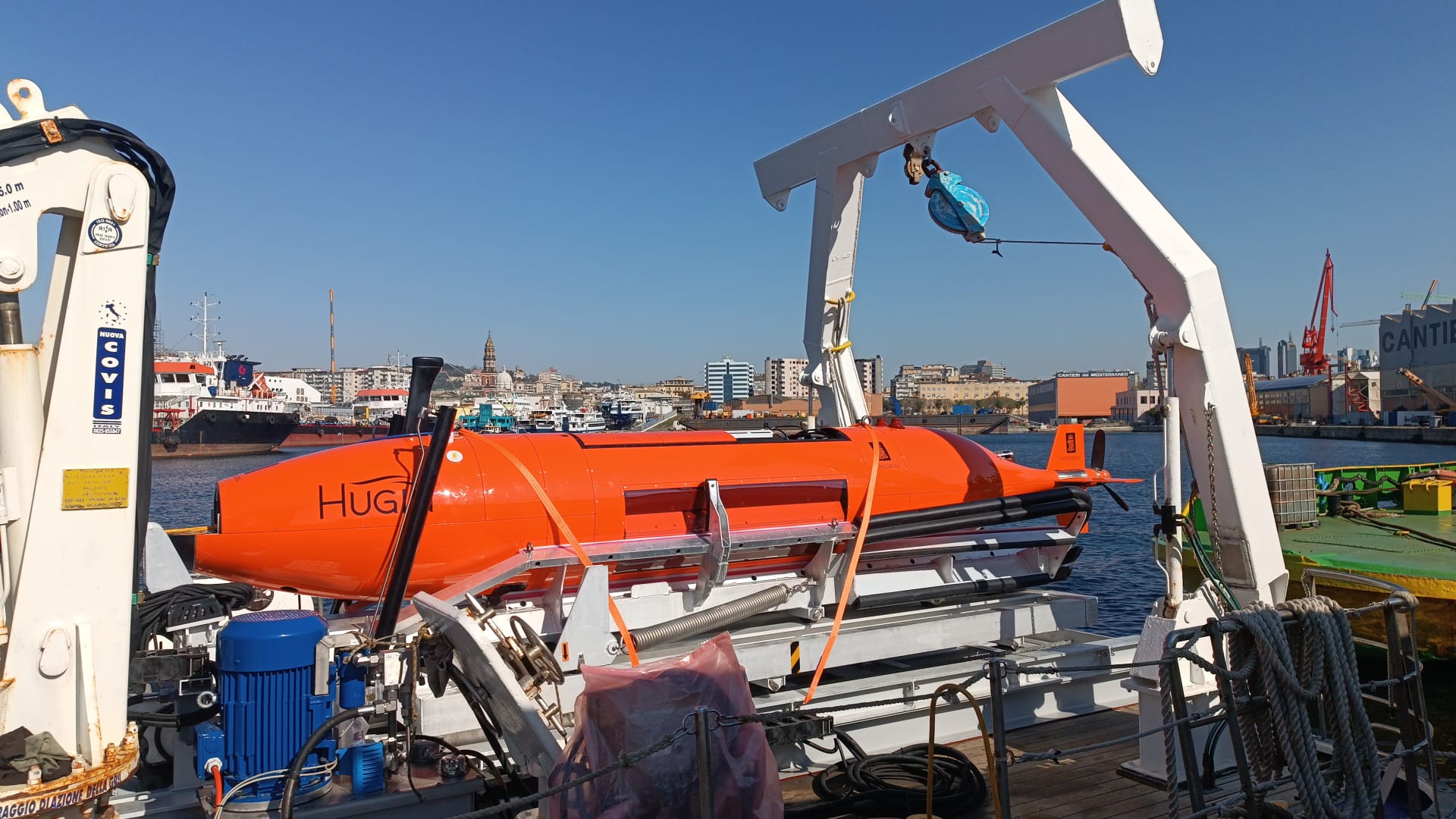 Mare e ricerca, la “Sirena” della scienza esplora i fondali del Golfo di Napoli