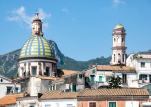 Costiera Amalfitana: un museo a cielo aperto tra arte sacra, architettura e capolavori nascosti