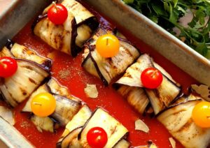 Saccottini di melanzane grigliate ripieni di provola e prosciutto