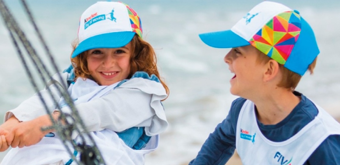 Il mare chiama i giovani: al club velico salernitano quattro giornate gratuite per scoprire la vela