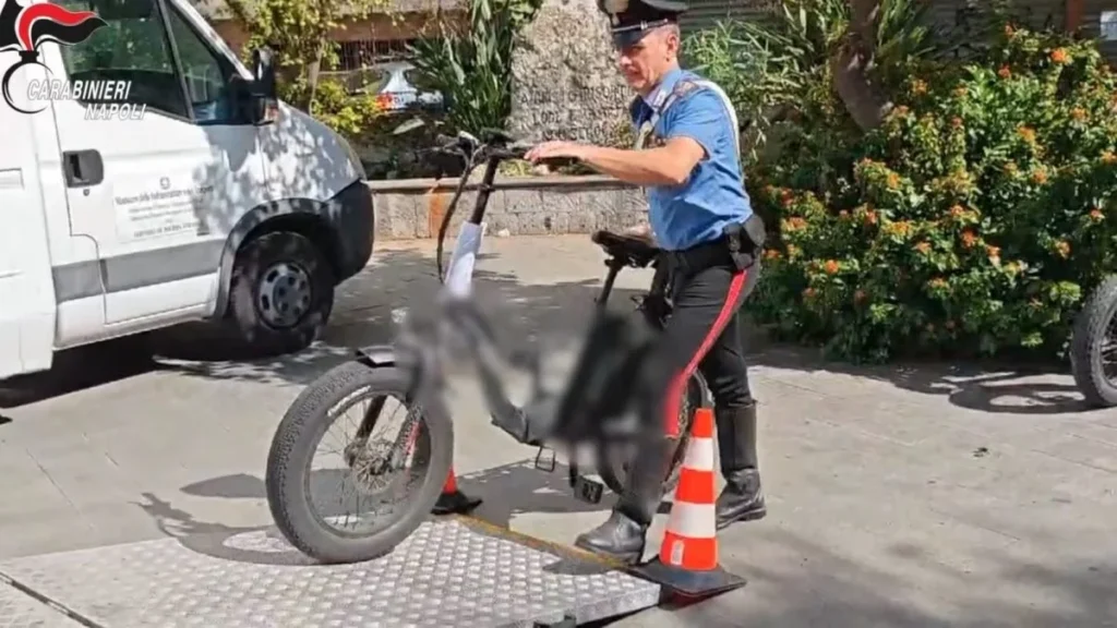 Stretta sulle bici elettriche: oltre 15 sequestri e multe