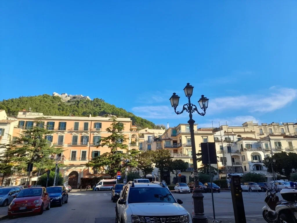 Salerno, spari in via Roma: l’allarme nel cuore della città e l’ipotesi bravata