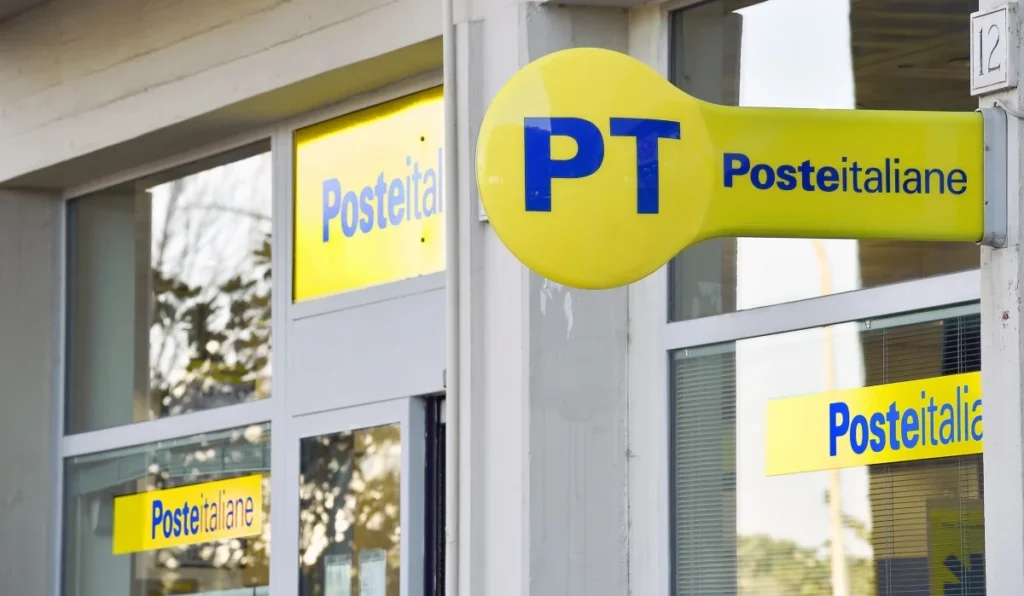 Poste italiane: in pagamento le pensioni di giugno a Salerno
