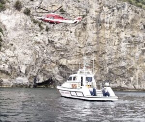 Maiori, tragedia sulla Statale 163 Amalfitana: 35enne di Baronissi precipita da Capo d’Orso e perde la vita