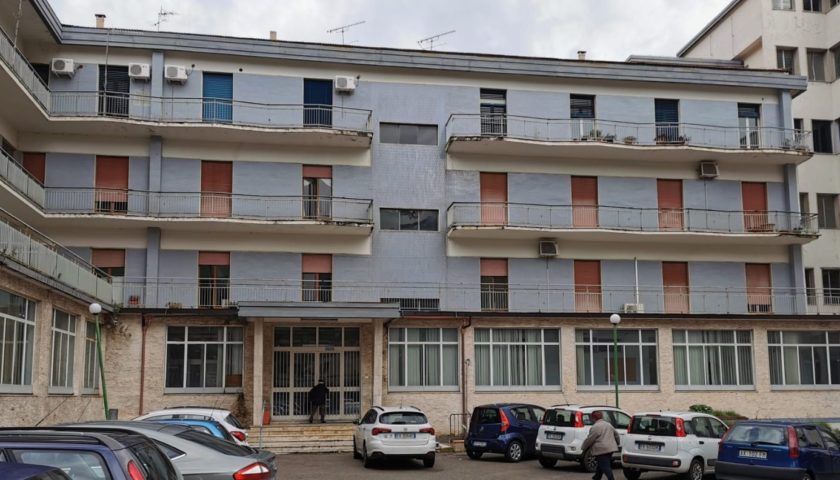 Sala Consilina, chiuso ristorante di sushi: gravi carenze igienico-sanitarie