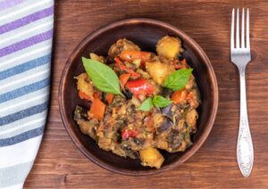 Ciambotta, il sapore del Sud: la ricetta del piatto estivo