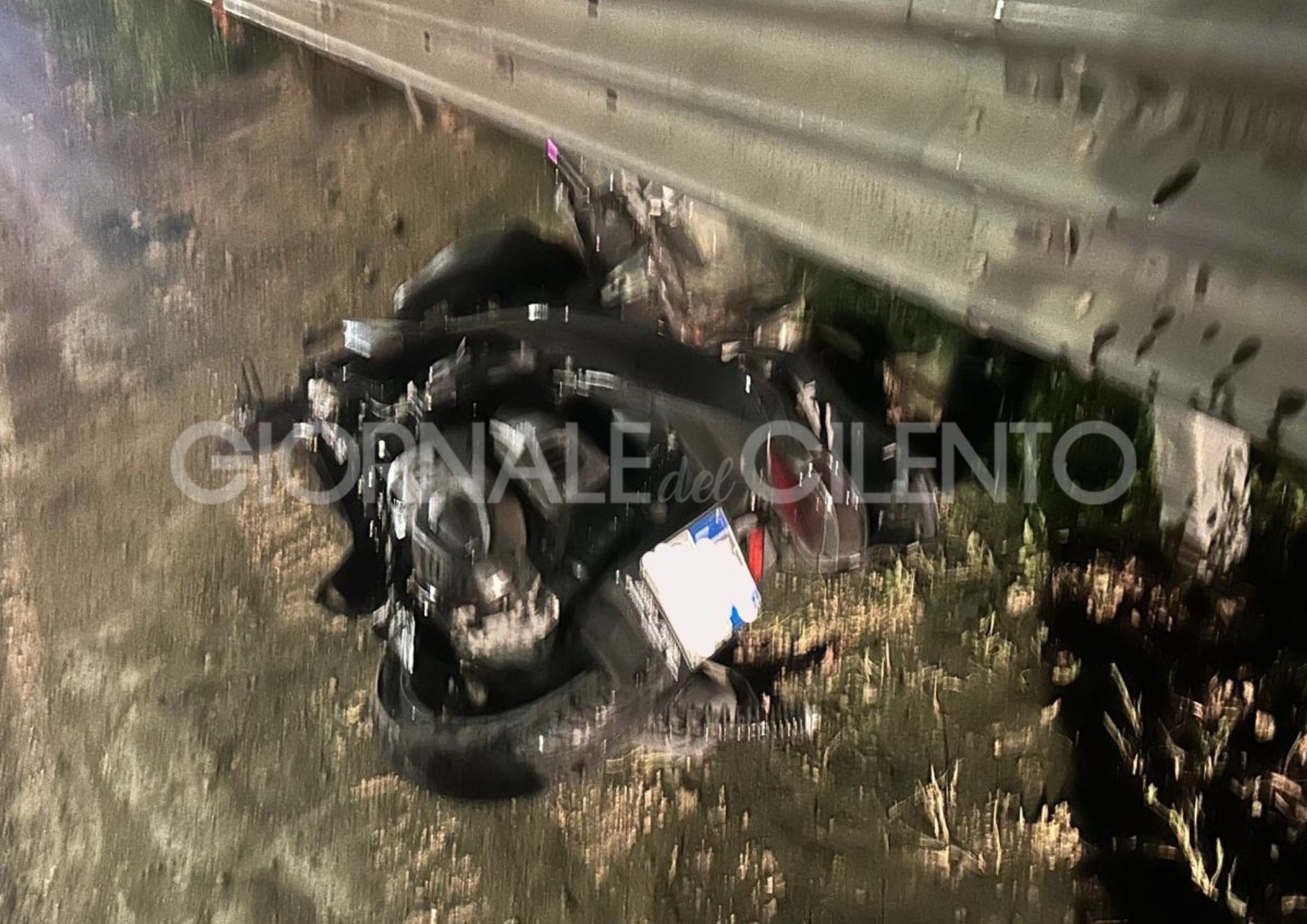 Scontro tra scooter e auto a Castellabate: ferito 18enne, non è grave