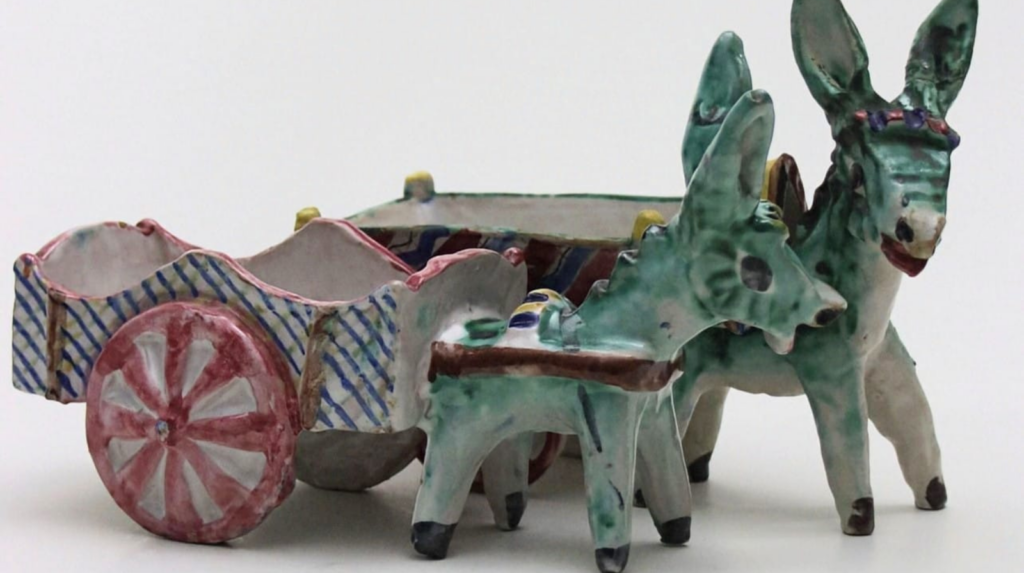 Il “ciucciariello” compie 100 anni: uno dei simboli dell’arte ceramica vietrese