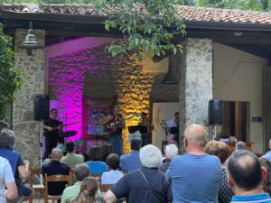Emozioni all’Oasi Capelli di Venere per la ‘Festa della Musica 2026’ a Casaletto Spartano