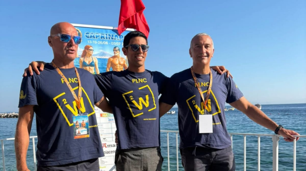 Capri-Napoli, traversata vincente per tre atleti della Peppe Lamberti nuoto club