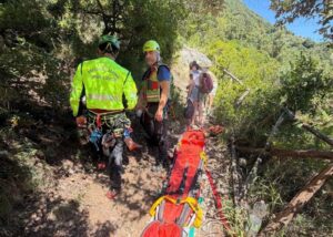 Escursioniste ferite lungo la Valle delle Ferriere, doppio intervento del Soccorso Alpino