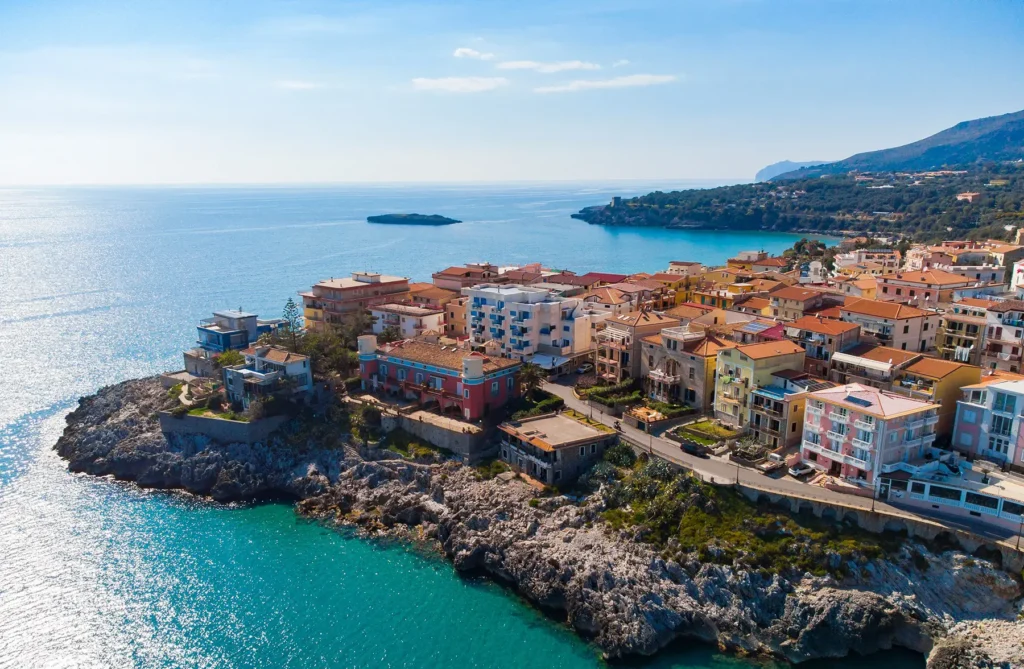 Sostenibilità e tutela del mare: Cilento a Vela e Camerota Sea Academy conquistano prestigiosi riconoscimenti internazionali