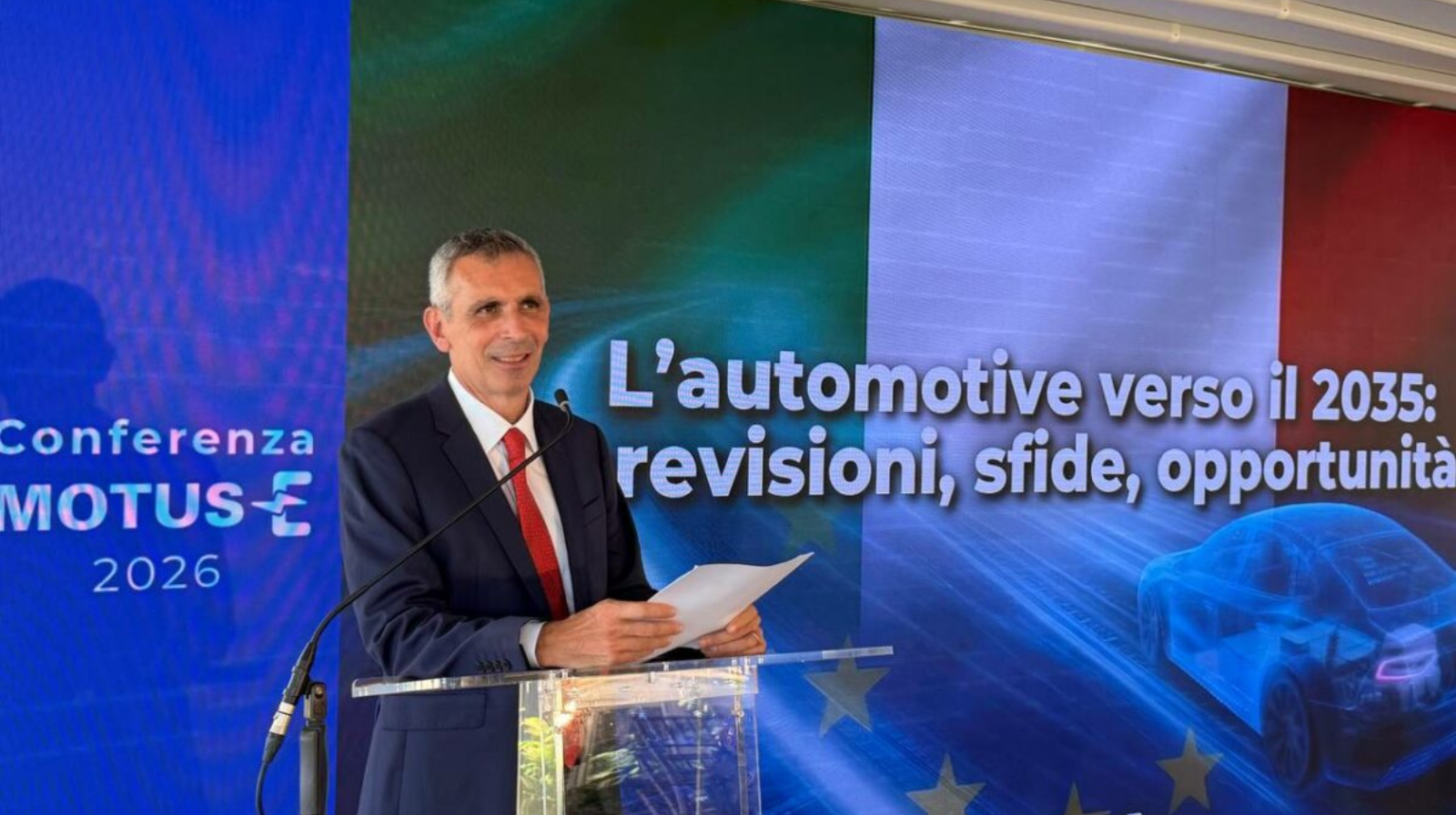 Auto elettriche: l’Italia può risparmiare fino a 41,5 milioni di barili di petrolio all’anno al 2035