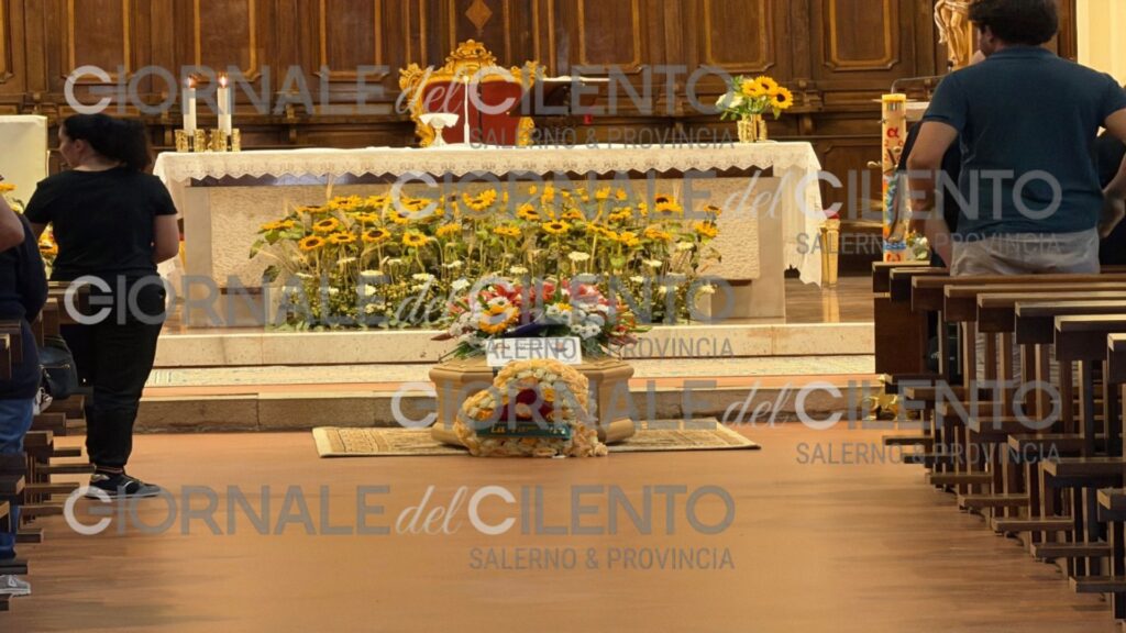 Nella Basilica Pontificia di Castellabate questa mattina l’ultimo saluto a Cristian Ventura