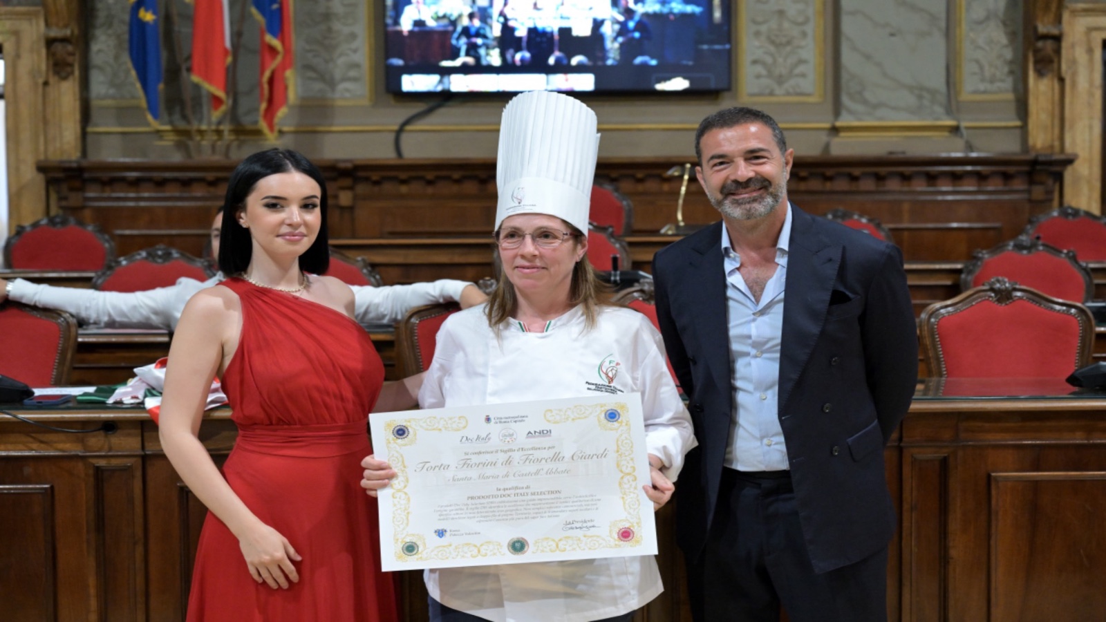 Castellabate celebra l’eccellenza dolciaria: a Fiorella Ciardi il sigillo Doc Italy Selection per la “Torta Nonna Fiorina”
