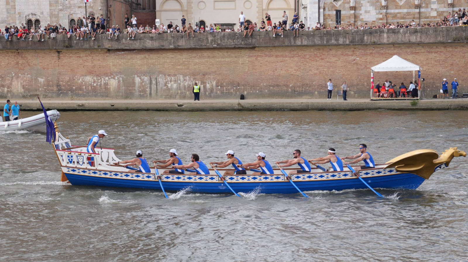 Regata antiche Repubbliche marinare, Amalfi sfortunata: il galeone azzurro finisce quarto