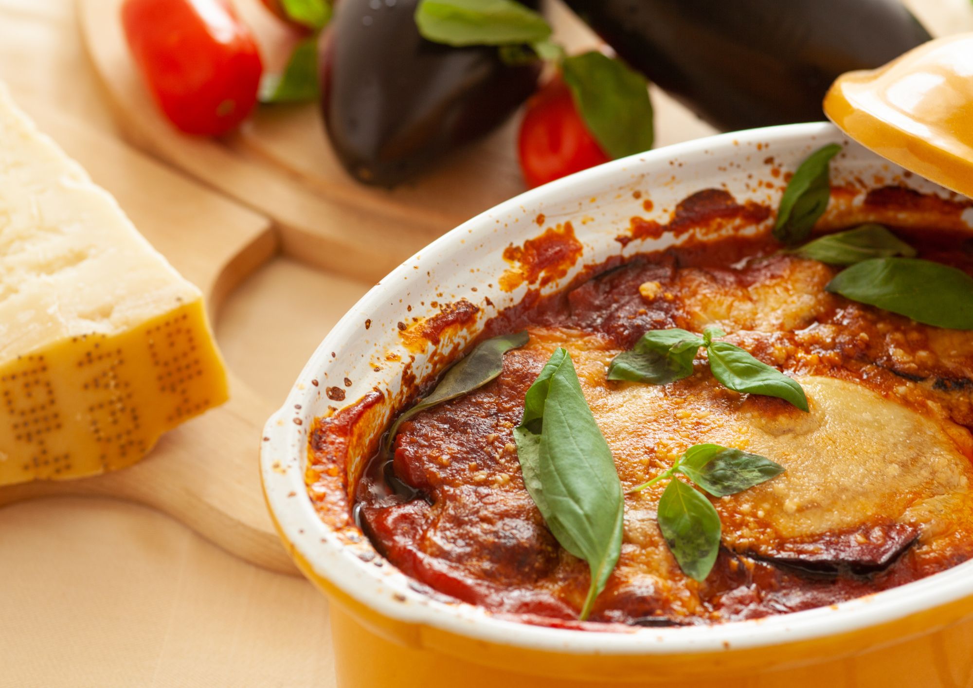Non solo melanzane: le parmigiane alternative che conquistano la tavola