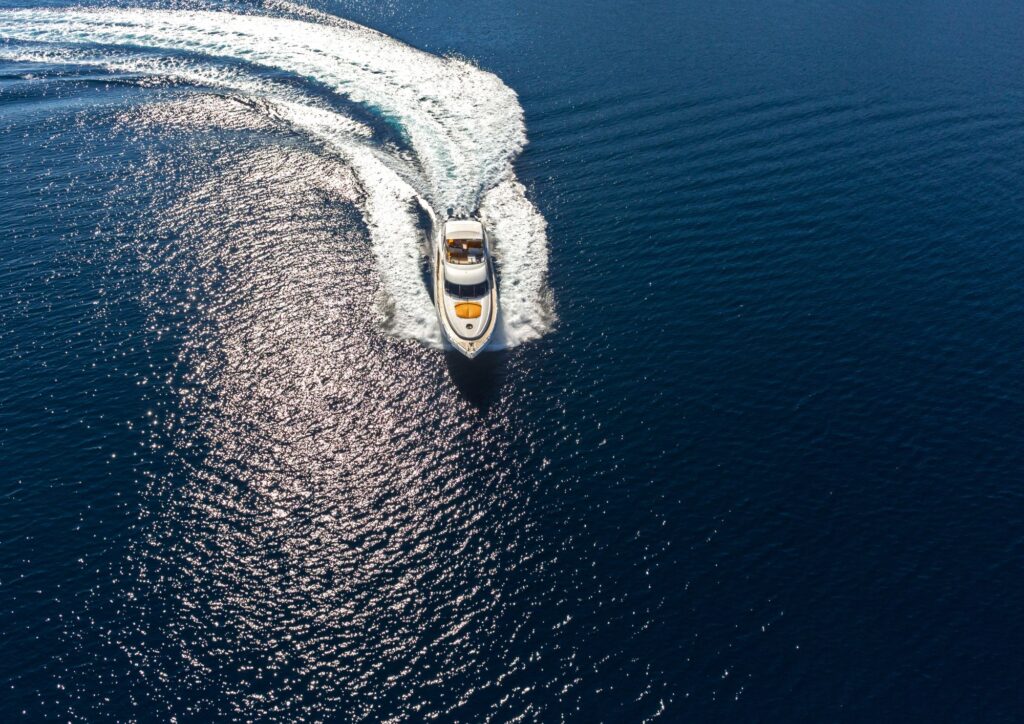 Materassi per yacht: il comfort su misura che migliora il riposo in mare