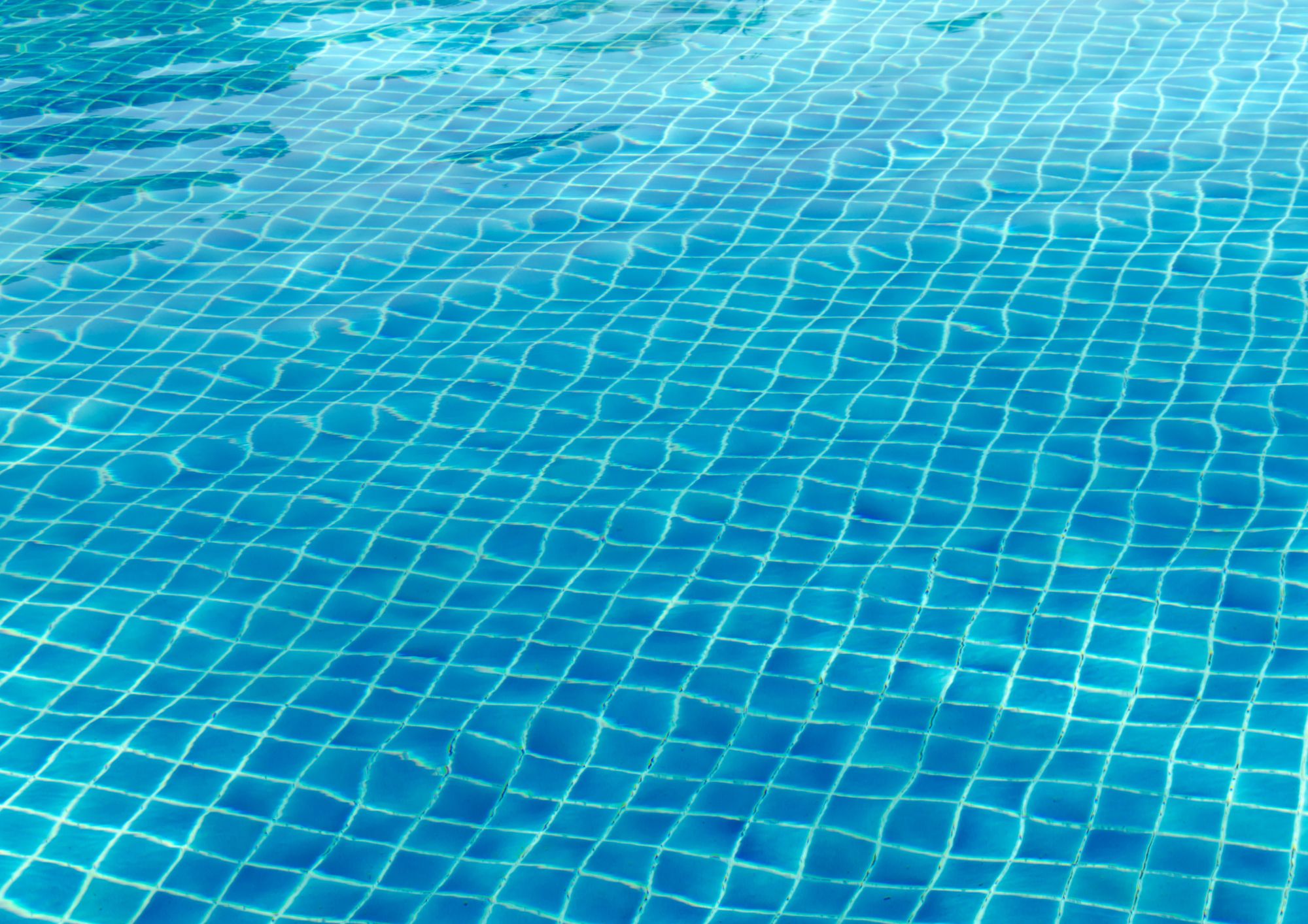 Piscina ecosostenibile: materiali e tecnologie green per ridurre l’impatto ambientale