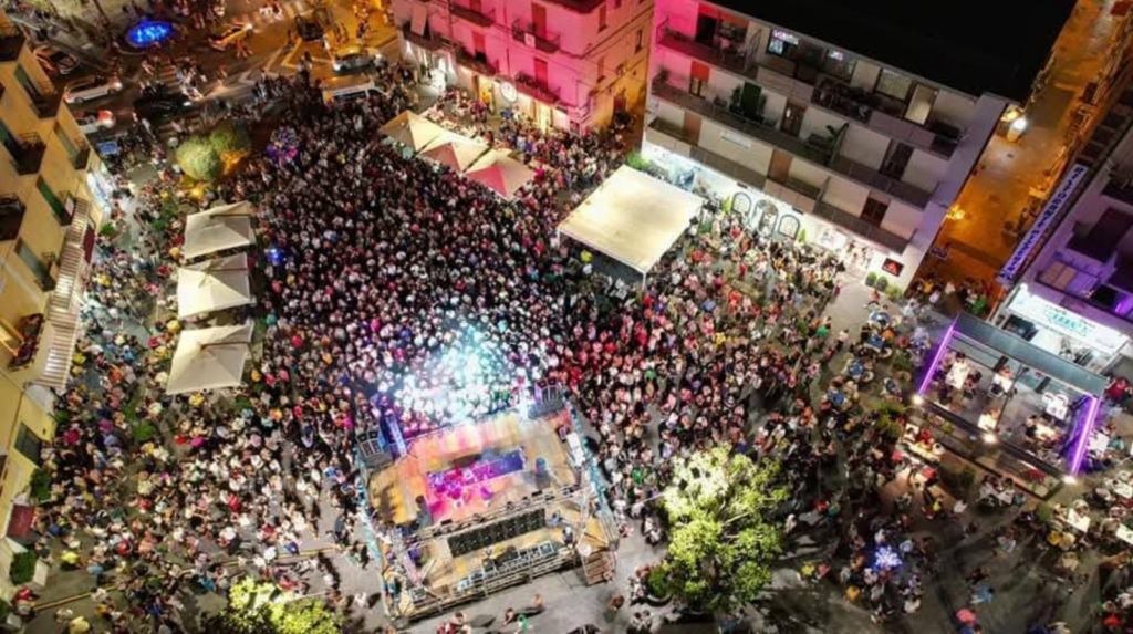 Vivi Agropoli 2026: il cartellone estivo con grandi nomi della musica e dello spettacolo