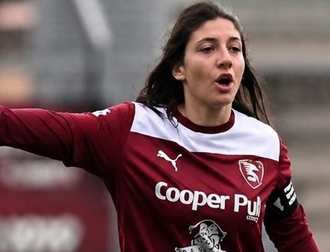 Calcio femminile: Apicella, stagione positiva per la Salernitana Women nonostante l’amarezza playoff