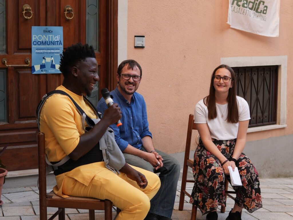 A Casaletto Spartano storie di migrazione: “Ponti di Comunità” riunisce cittadini e famiglie del Sai