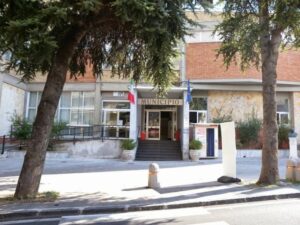 ‘Furbetti del cartellino’: presunte irregolarità sui badge, indagini in corso al Comune di Sala Consilina