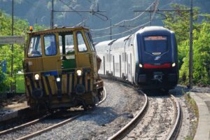 Trasporti: la stazione di Buccino rischia di diventare solo un punto di transito, allarme dei pendolari del Vallo di Diano