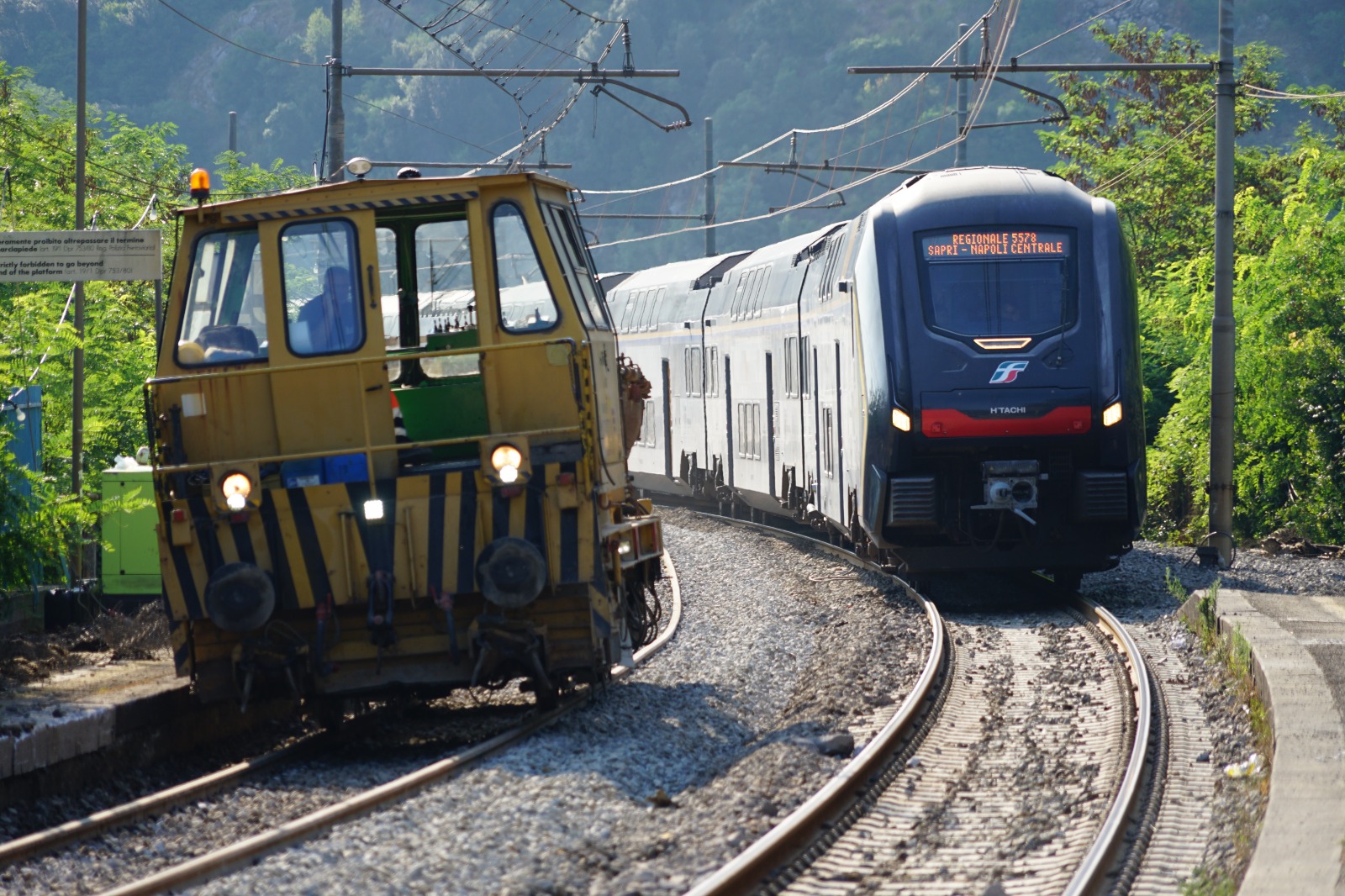 Trasporti: la stazione di Buccino rischia di diventare solo un punto di transito, allarme dei pendolari del Vallo di Diano