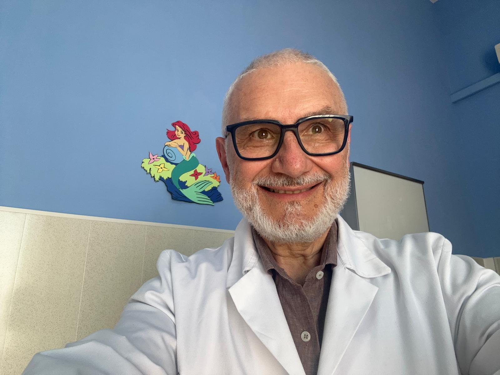 Ondata di calore, boom di accessi pediatrici: la Simeup lancia le cinque regole per proteggere i bambini