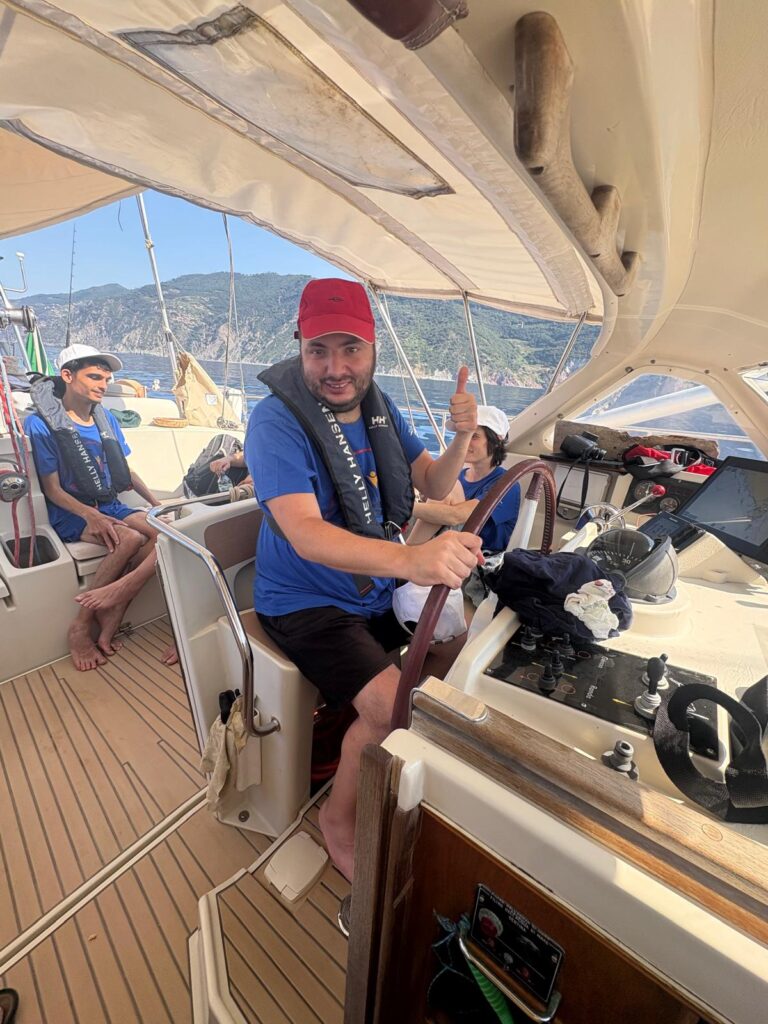 Ocean Bird il 16 e 17 luglio arriva a Sapri,  a bordo 24  ragazzi con autismo