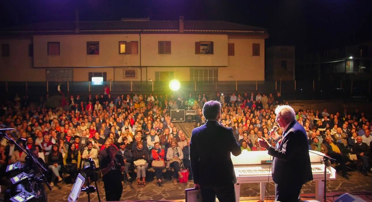 Musica: addio a Peppino Di Capri, il ricordo di Sassano per il concerto del 2016